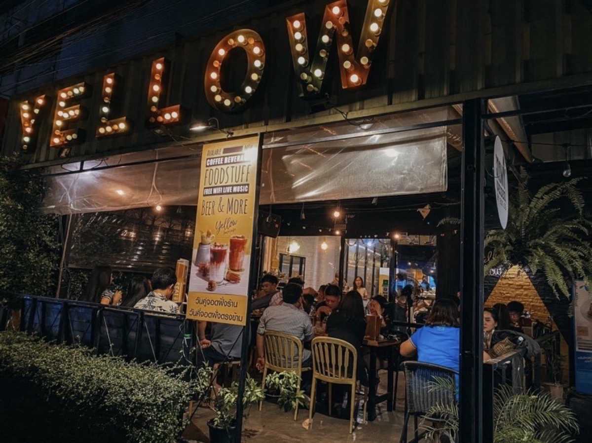 Yellow bar&cafe - Meng Jai : Bangkok