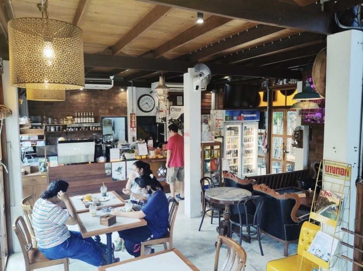 Baanplachum Cafe : Chachoengsao
