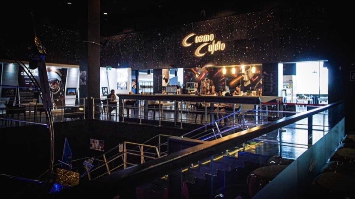 Cosmo Cafe'to Cafe : Chon Buri
