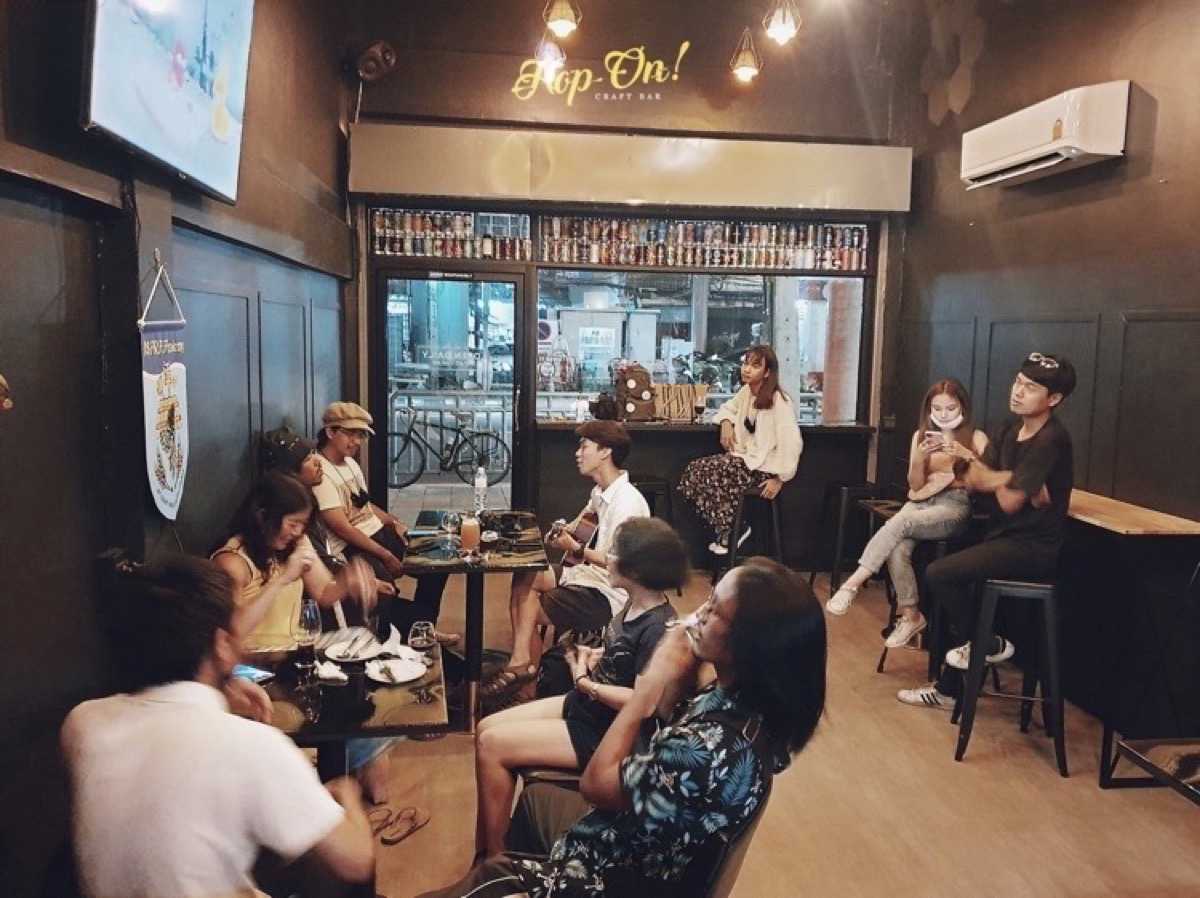 Hop On Craft Bar : Bangkok