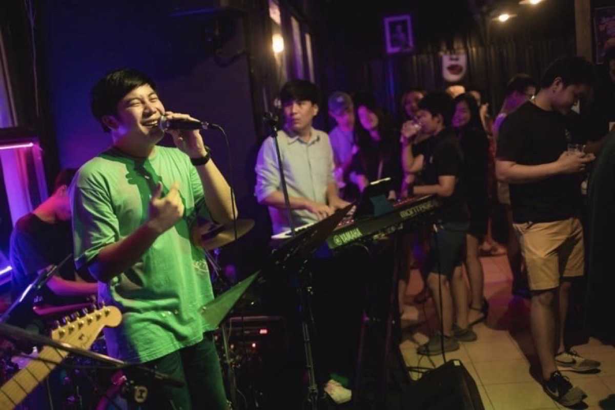 Hey’s Bar บาร์ไม่ลับในซอยไม่ลึก : เชียงใหม่