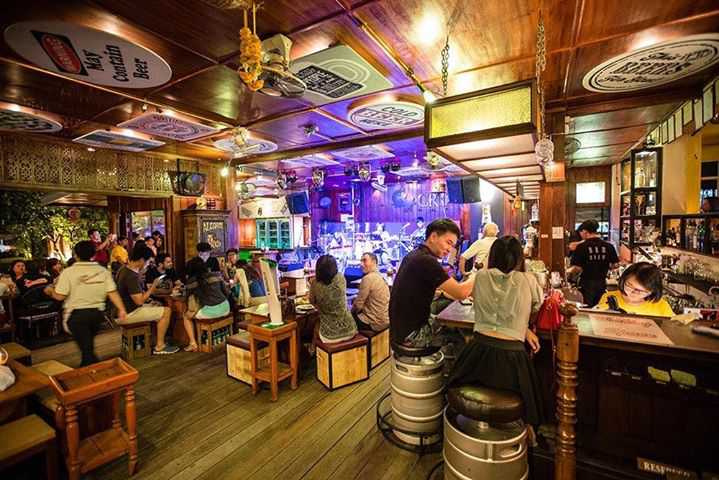 The Riverside Bar & Restaurant : Chiang Mai
