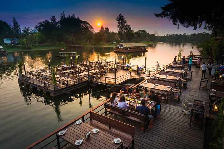 Keeree Tara Restaurant : Kanchanaburi