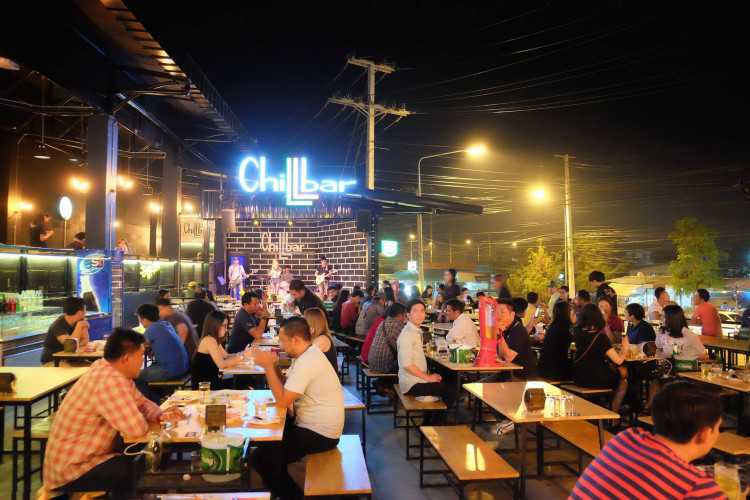 Chill bar 101 : ร้อยเอ็ด Chill bar 101 : ร้อยเอ็ด