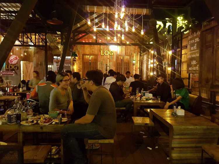 ล็อก8 ท็อป ซี เคร็ต : กรุงเทพมหานคร