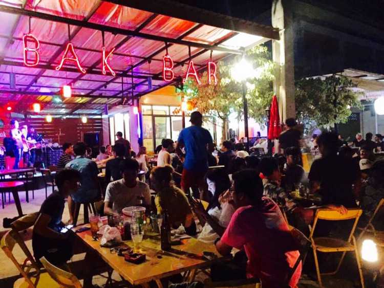 Bak bar bangnak : Phichit