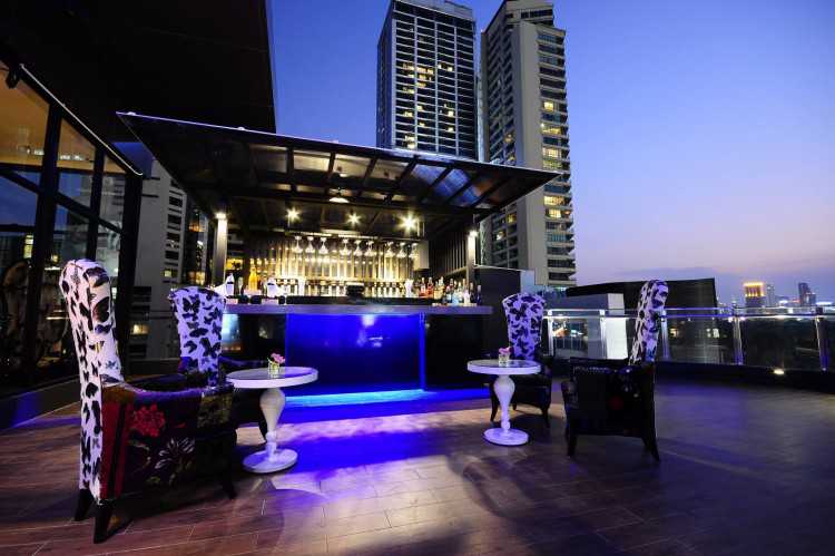 โรงแรมโคลเวอร์ อโศก : กรุงเทพมหานคร