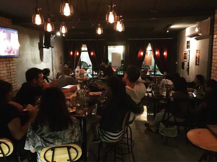 ALL iN Bistro & Bar : Bangkok