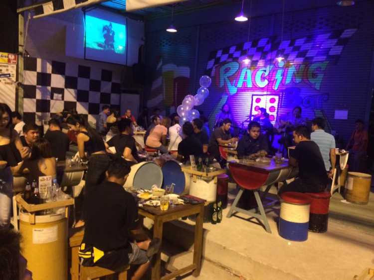 Racing Bar Rayong : Chon Buri