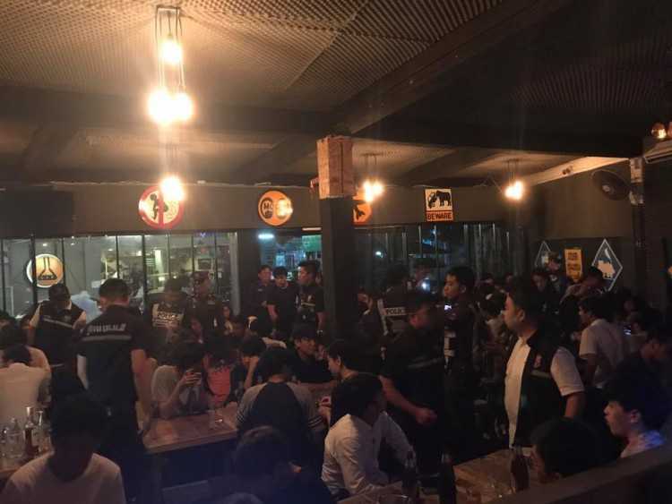 ณ บางเขน Bar&Restaurant : กรุงเทพมหานคร