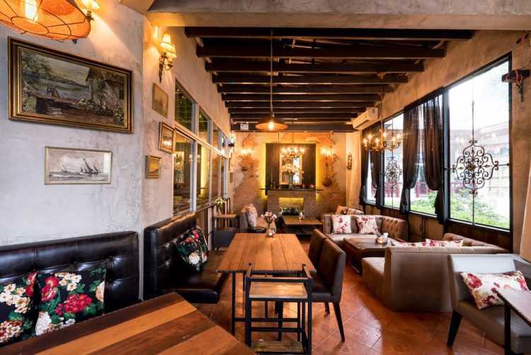 Silver House Bistro : Bangkok