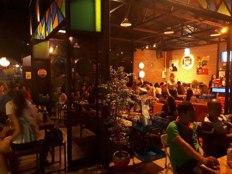 CHE BAR : Phitsanulok