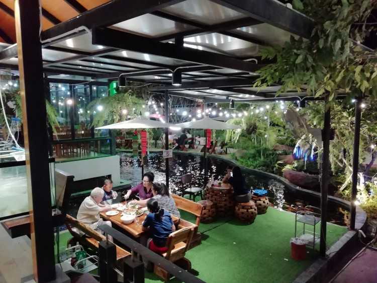 เหนือจดใต้ : นครปฐม