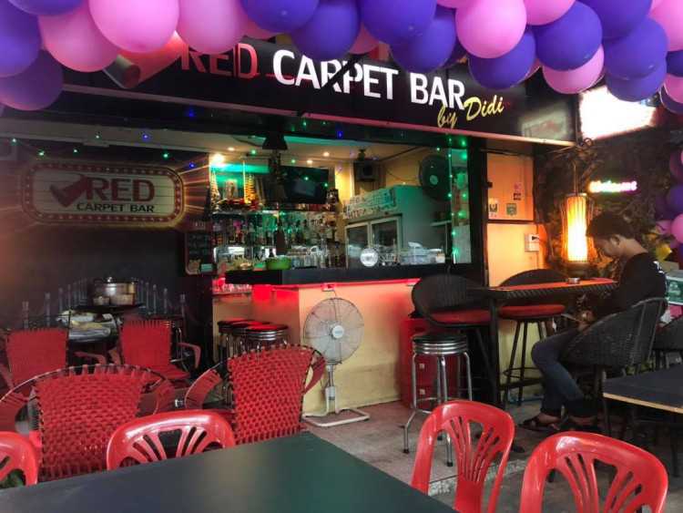 Red Carpet Bar : Chon Buri