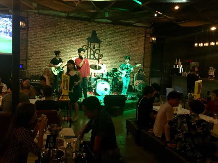 ธนบุรี การ์เดน : กรุงเทพมหานคร