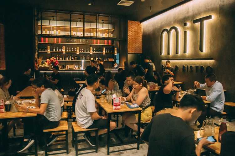 MiT Bar&Bistro : Bangkok