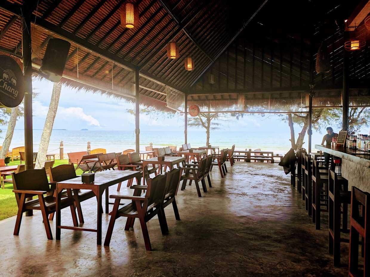 Phoenix Restaurant & Beach Bar : Chumphon