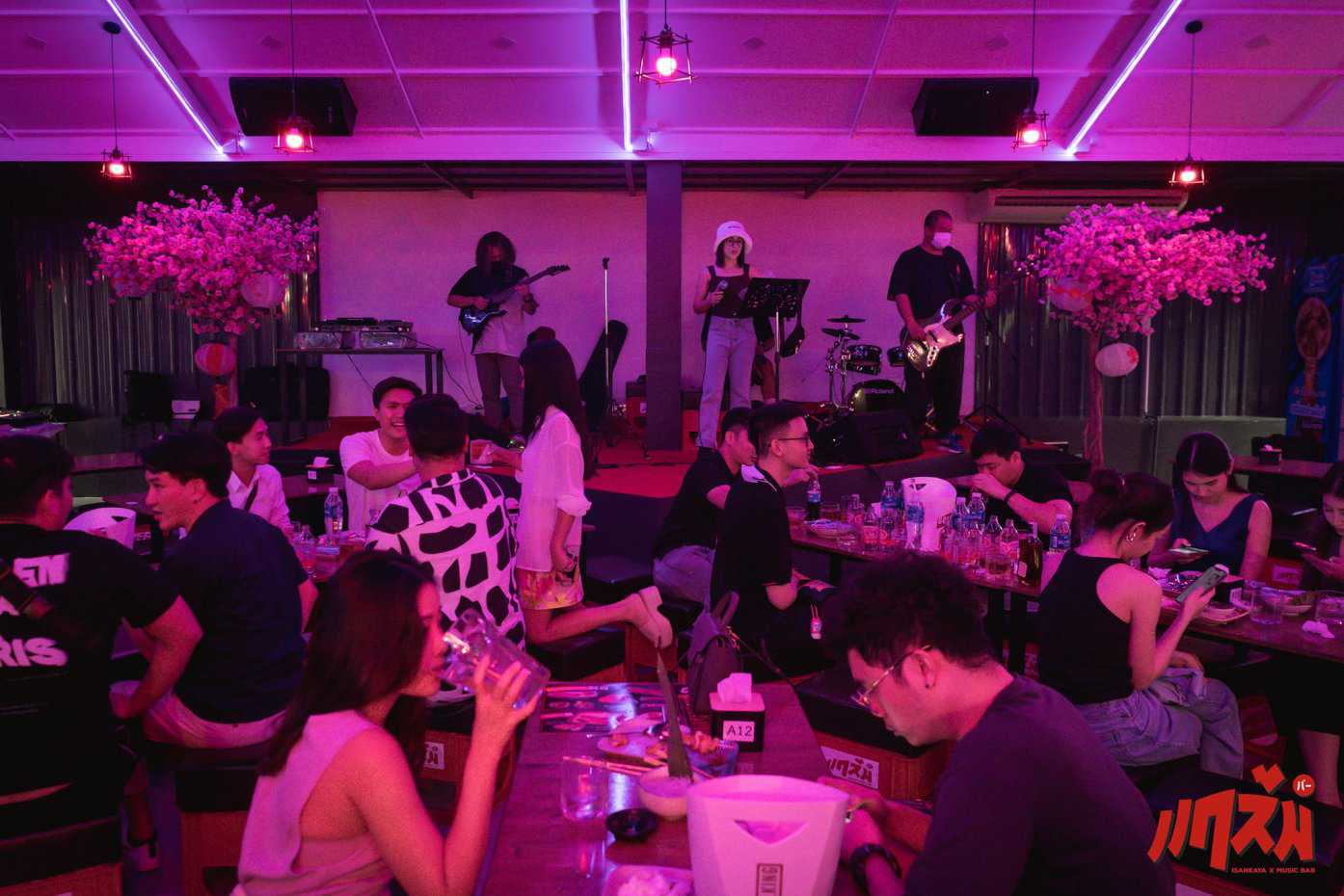 แกล้ม Isankaya X music bar - Rama 2 : กรุงเทพมหานคร