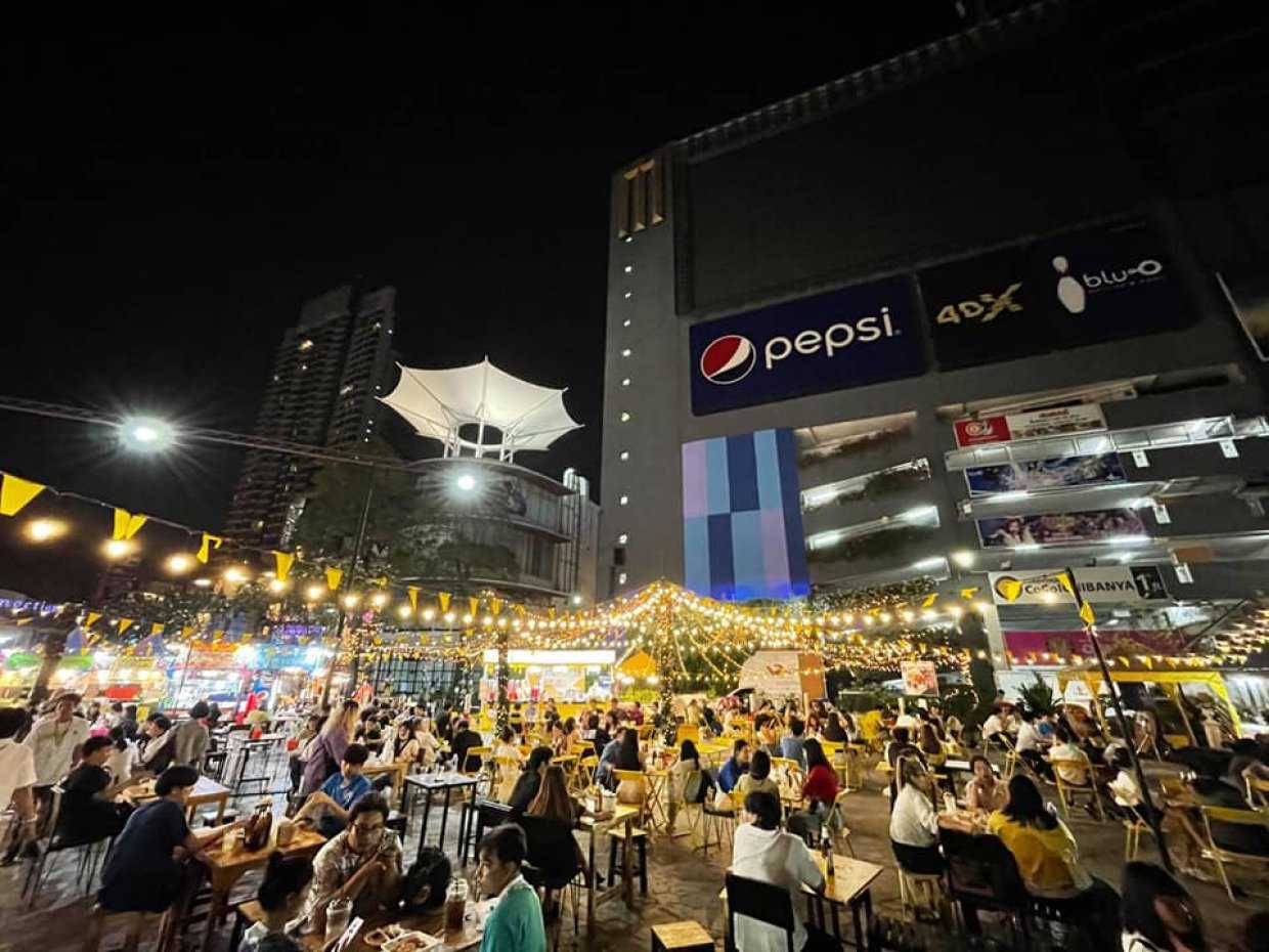 ตลาดนัดเมเจอร์ รัชโยธิน : กรุงเทพมหานคร