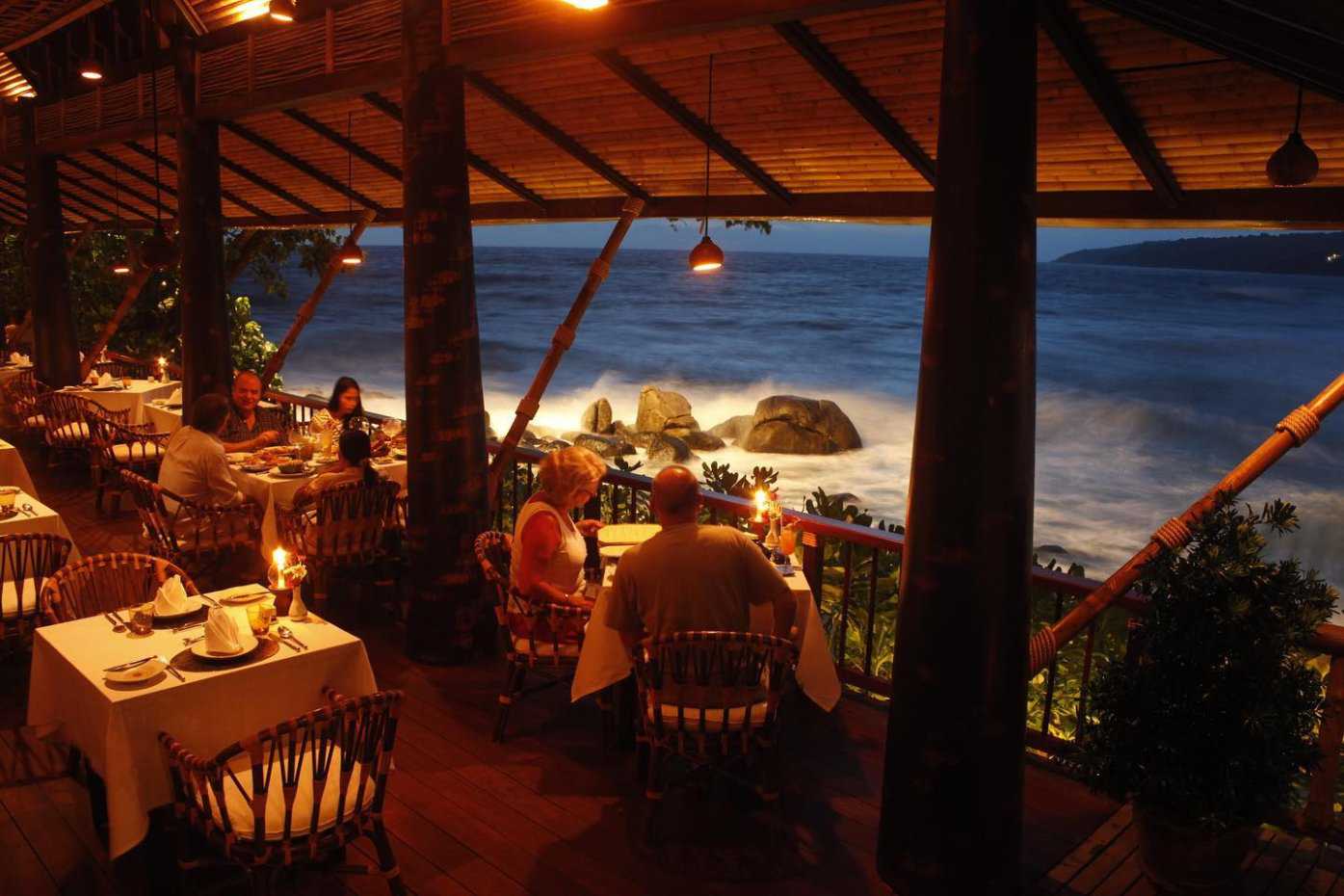 On the Rock Restaurant : ภูเก็ต