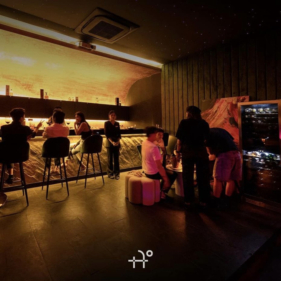 Hinoiri Bar : Bangkok