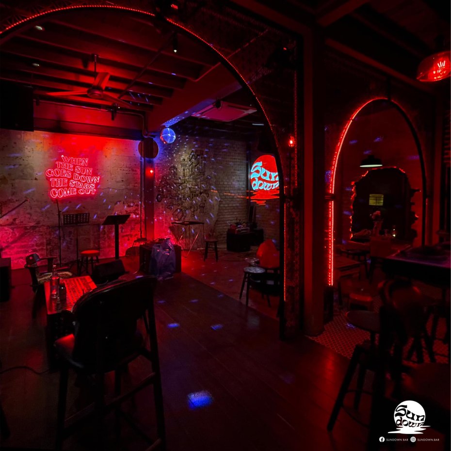 Sundown Bar : Bangkok