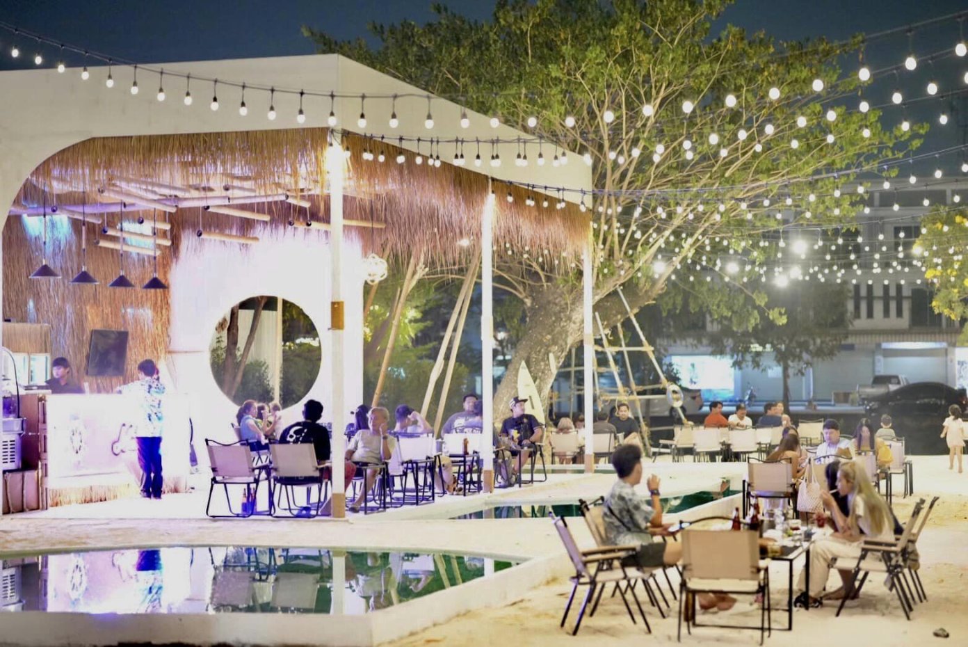 Mao Deep Cafe & Bar : ปทุมธานี