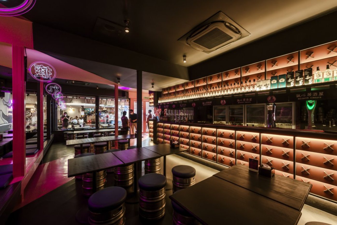 ร้านอาหารญี่ปุ่น เซชิน อิซากายะ ราชเทวี : กรุงเทพมหานคร