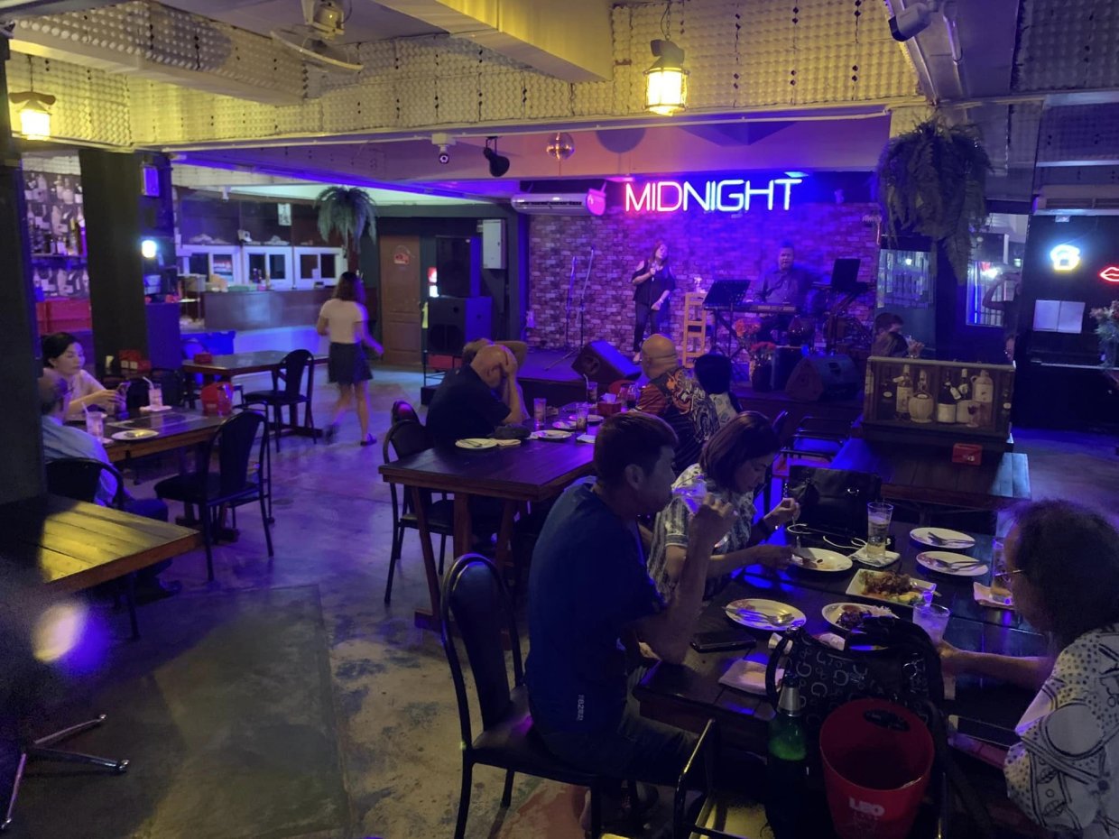 Midnight Restaurant - Nonthaburi : นนทบุรี