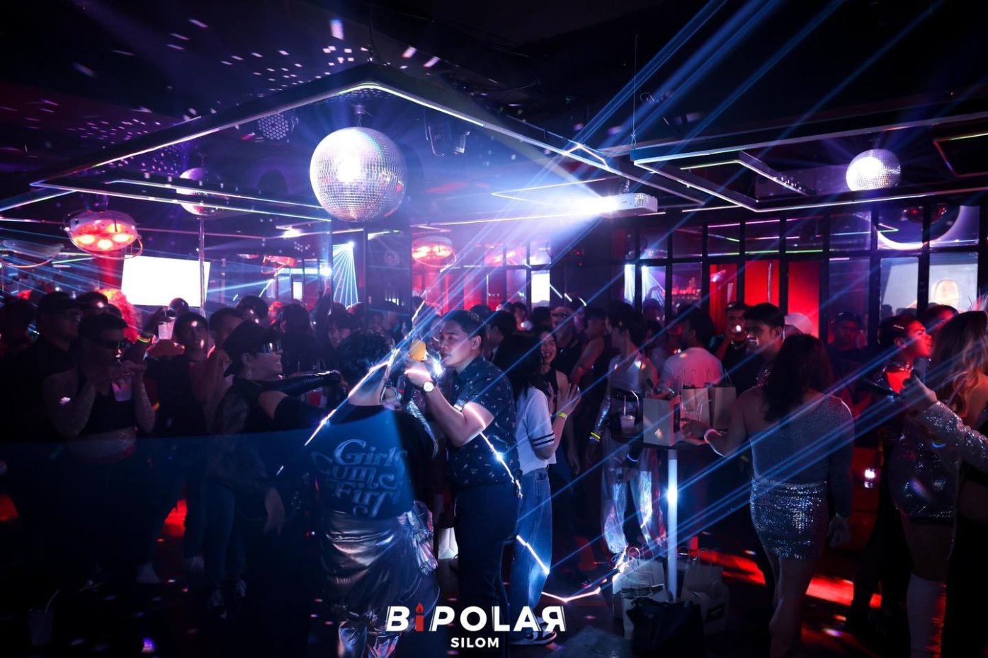 Bipolar SILOM : กรุงเทพมหานคร