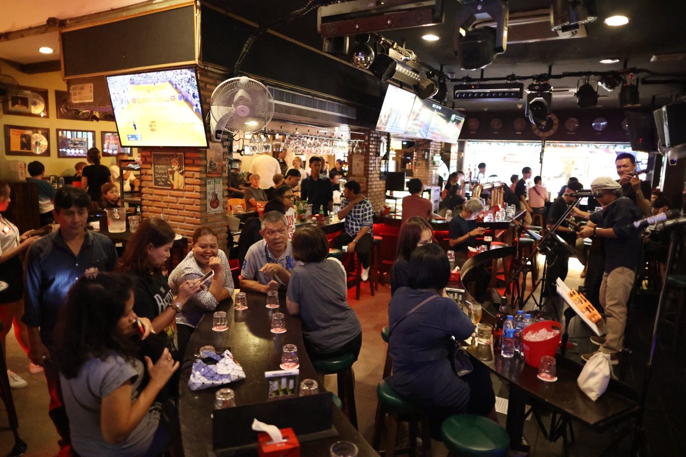 Post Laser Disc Pub & Restaurant : Songkhla