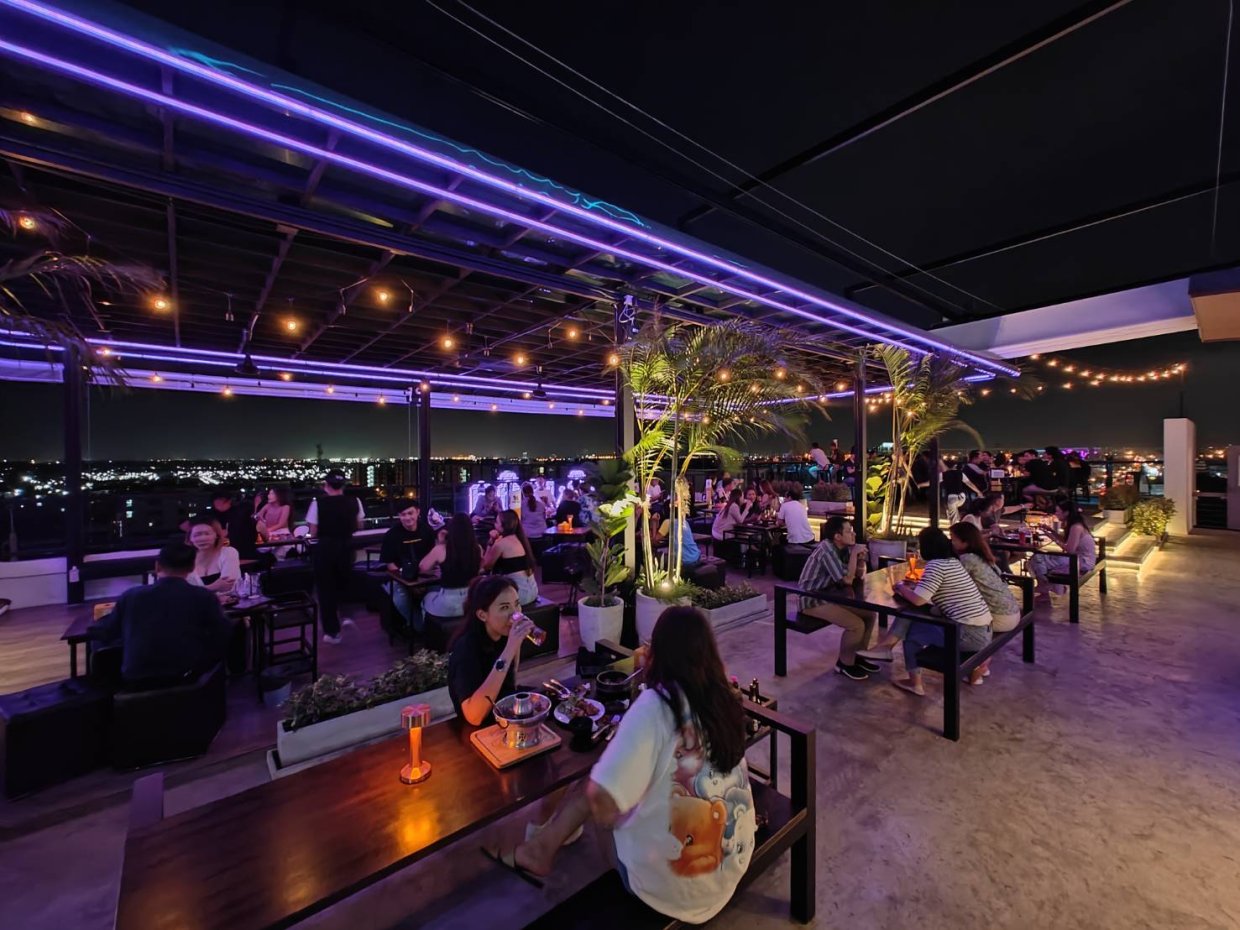 เริงลลิล Skybar : กรุงเทพมหานคร