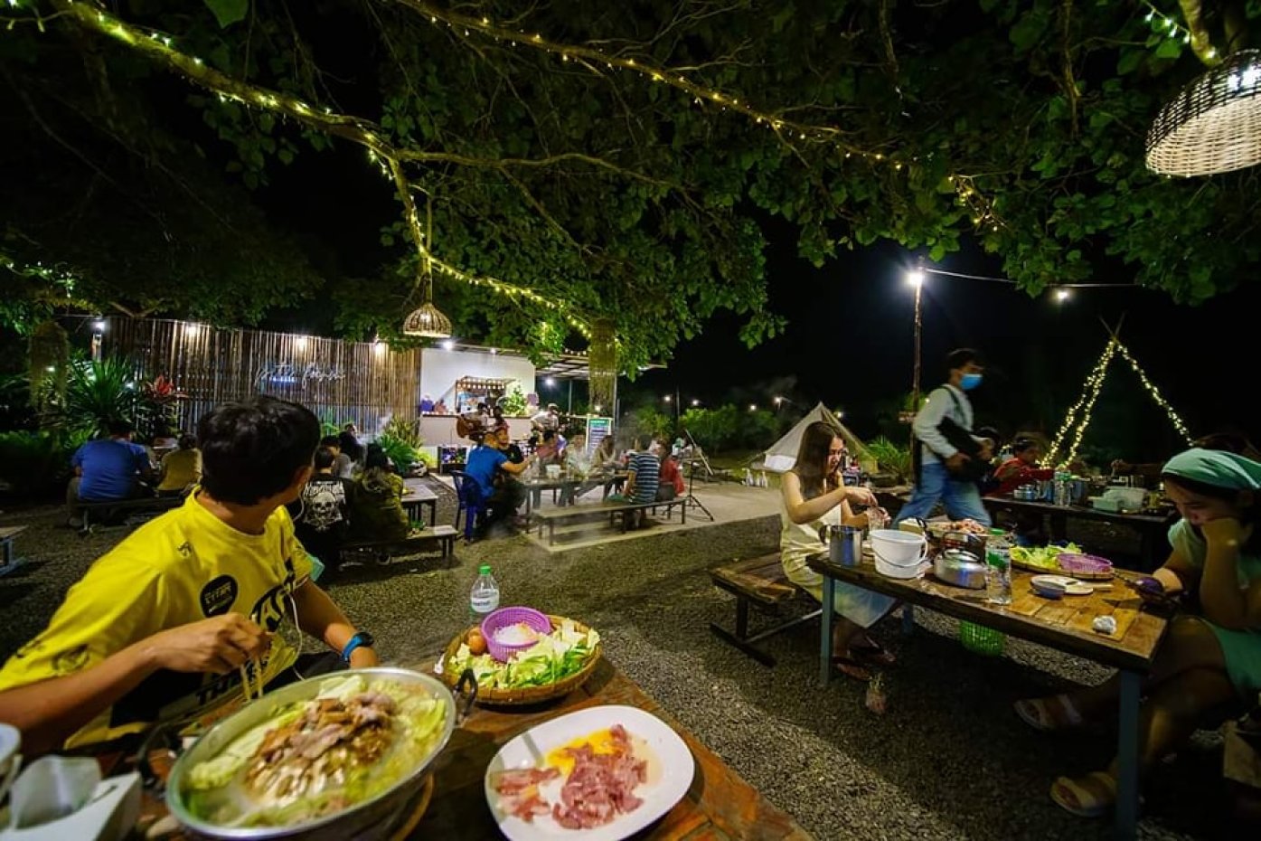 ปิติฟาร์มมิลี่ Cafe & Glamping - ผามออีแดง : ศรีสะเกษ