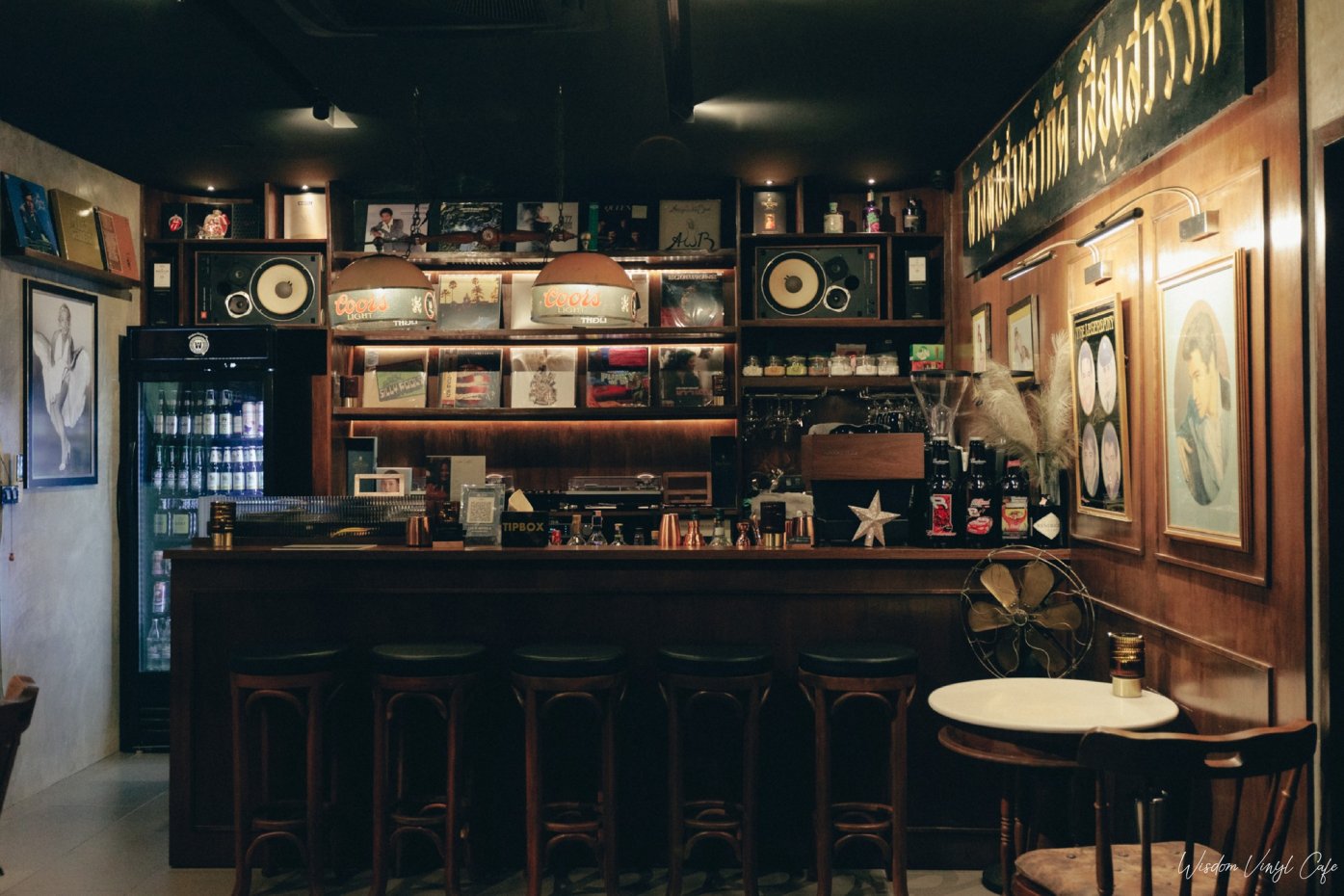 Wisdom Vinyl Café : เชียงใหม่