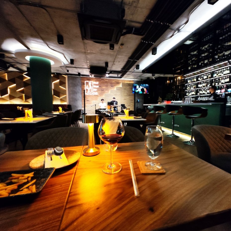 Bond Street Bar Caf&eacute; : นนทบุรี