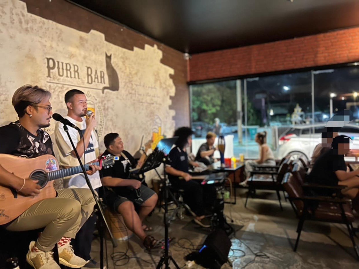 PURR BAR : Nakhon Pathom