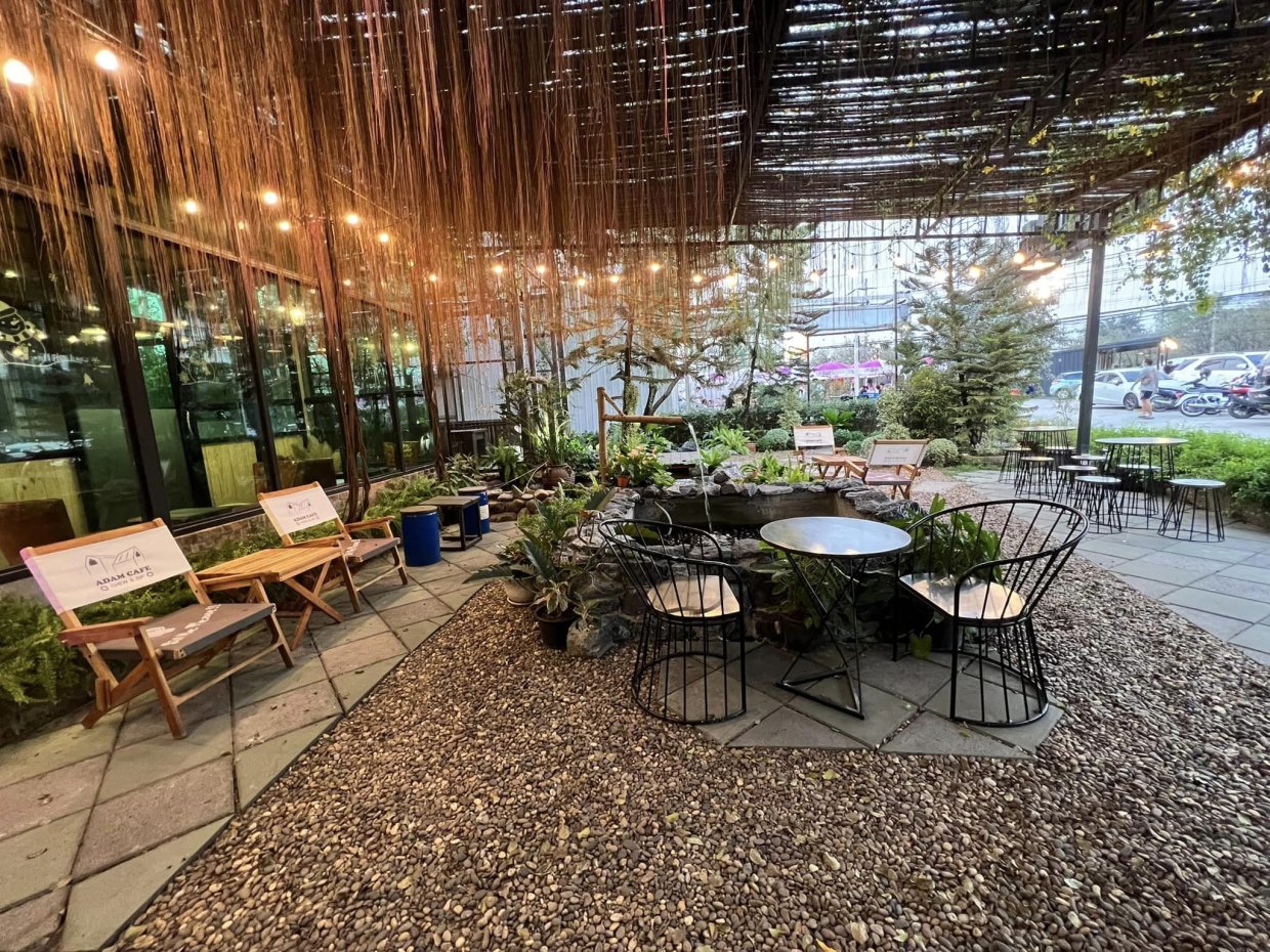 ADAM cafe : Pathum Thani