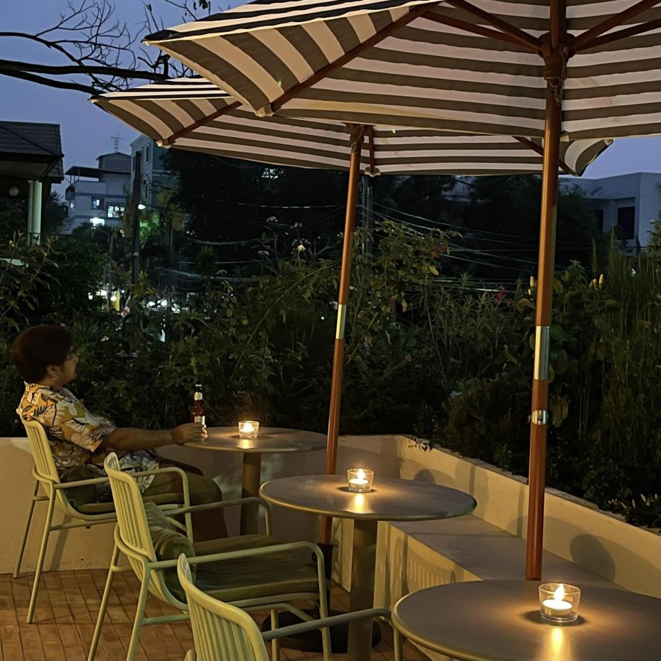 Summer Rain Cafe & Casual Dining : กรุงเทพมหานคร