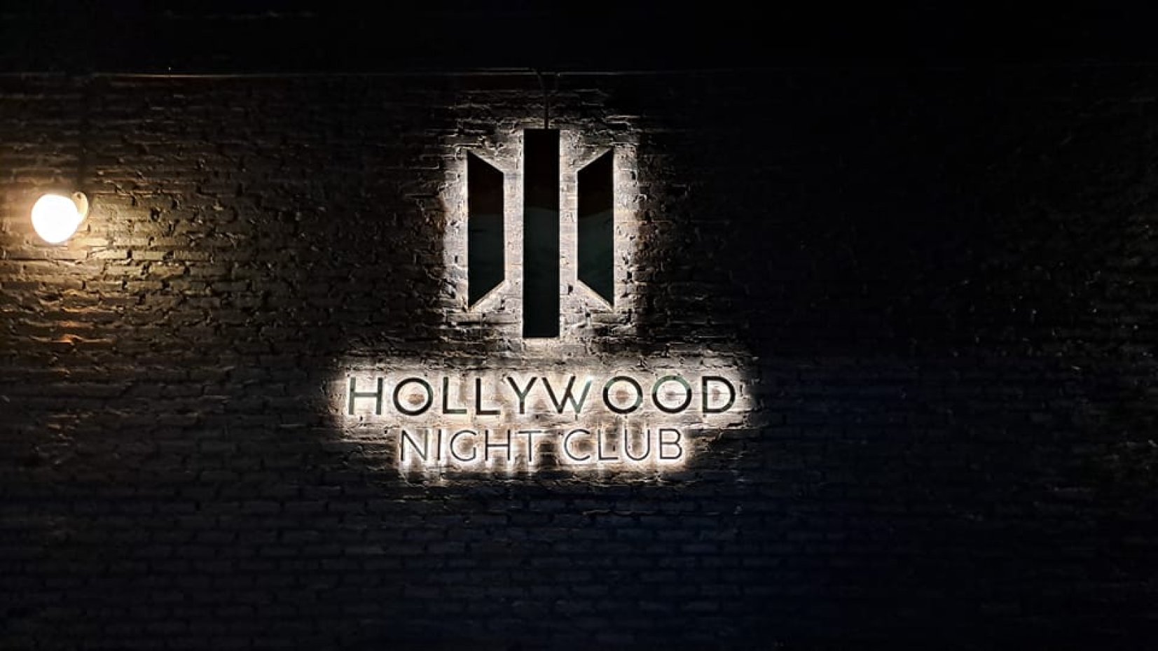 Hollywood Chiang Mai : เชียงใหม่