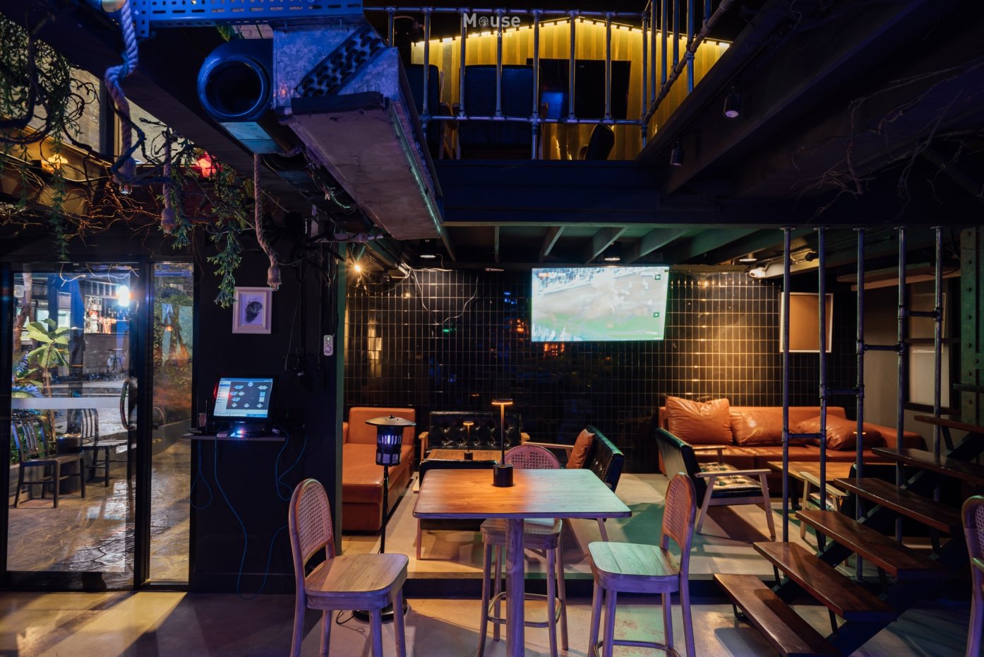 MOUSE Fine Hiding Restaurant & Bar : กรุงเทพมหานคร