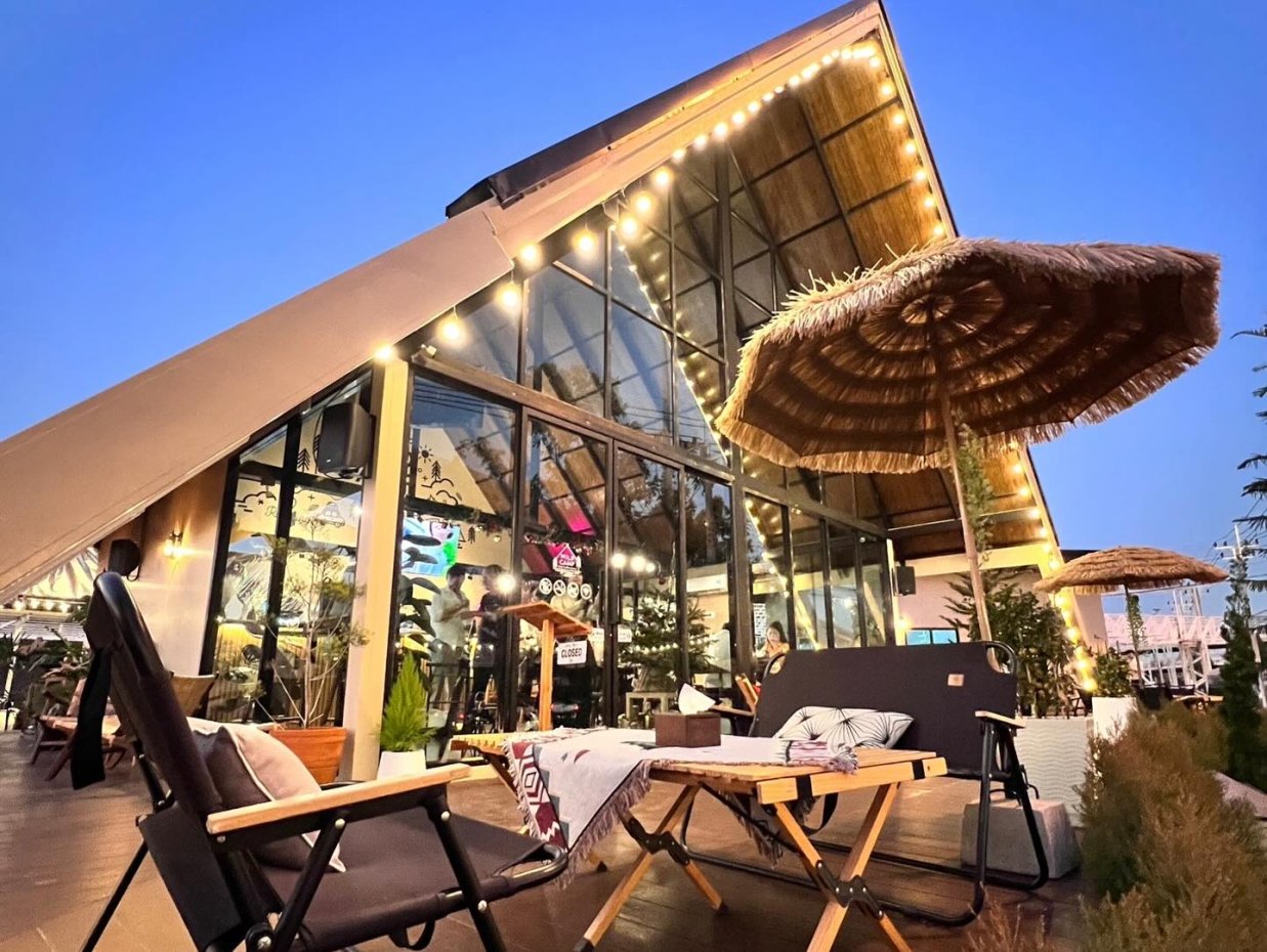 WildcampCozy Coffee&Bar : Bangkok