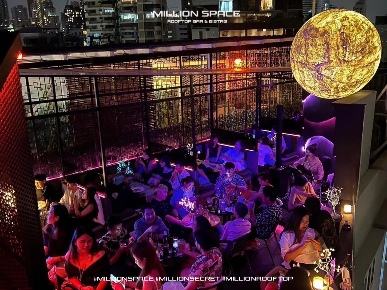 MillionSpace Rooftop Bar & Bristro : กรุงเทพมหานคร