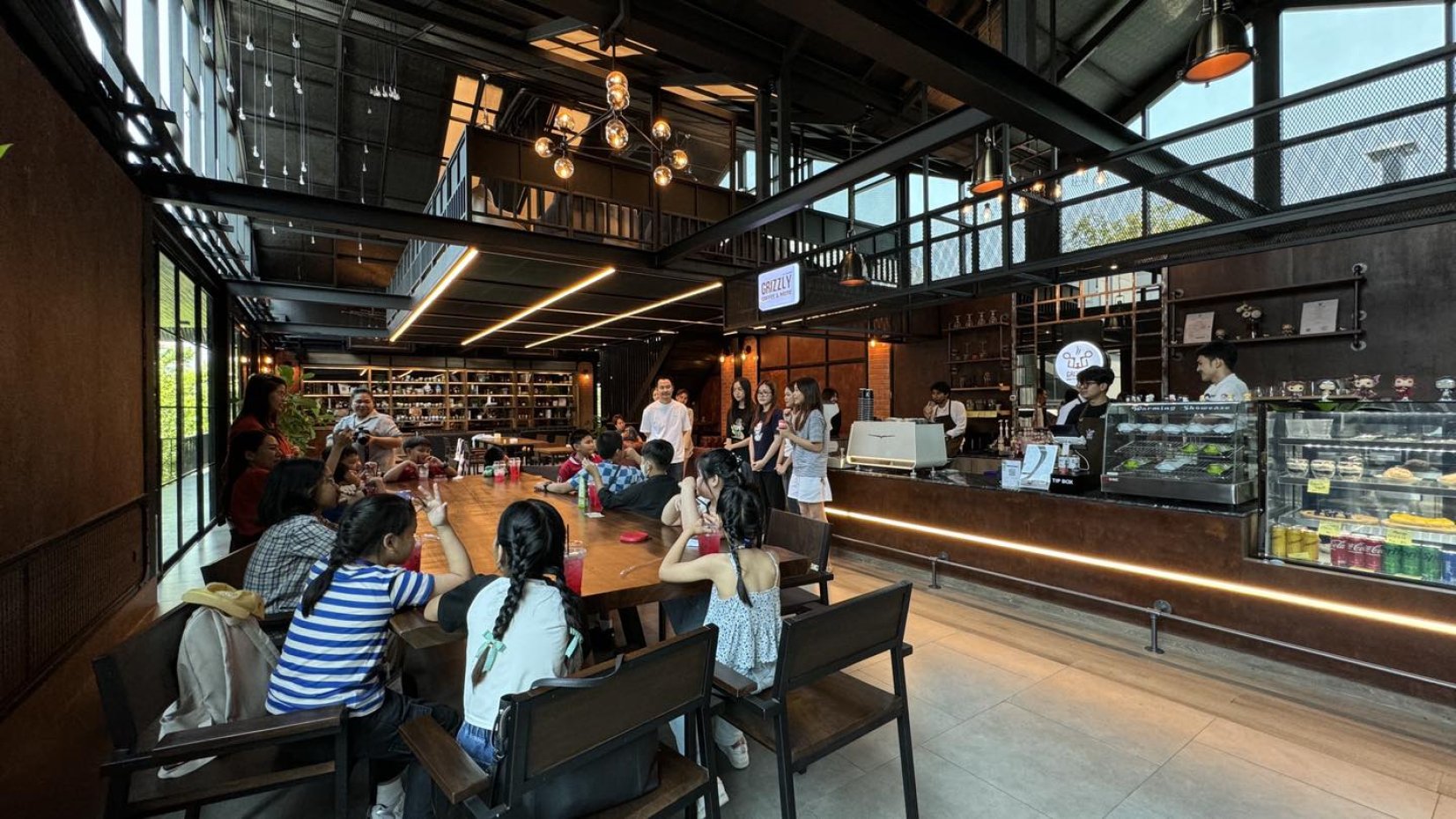 Grizzly Coffee and more : กรุงเทพมหานคร