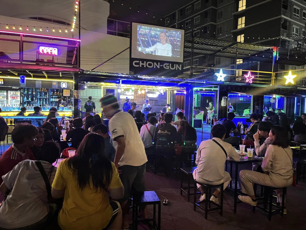CHON GUN : Chon Buri