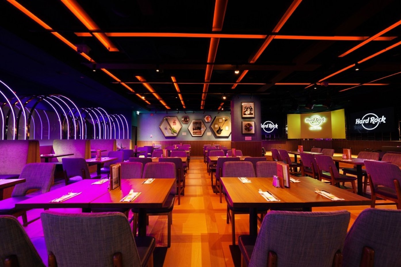 Hard Rock Cafe Bangkok : กรุงเทพมหานคร