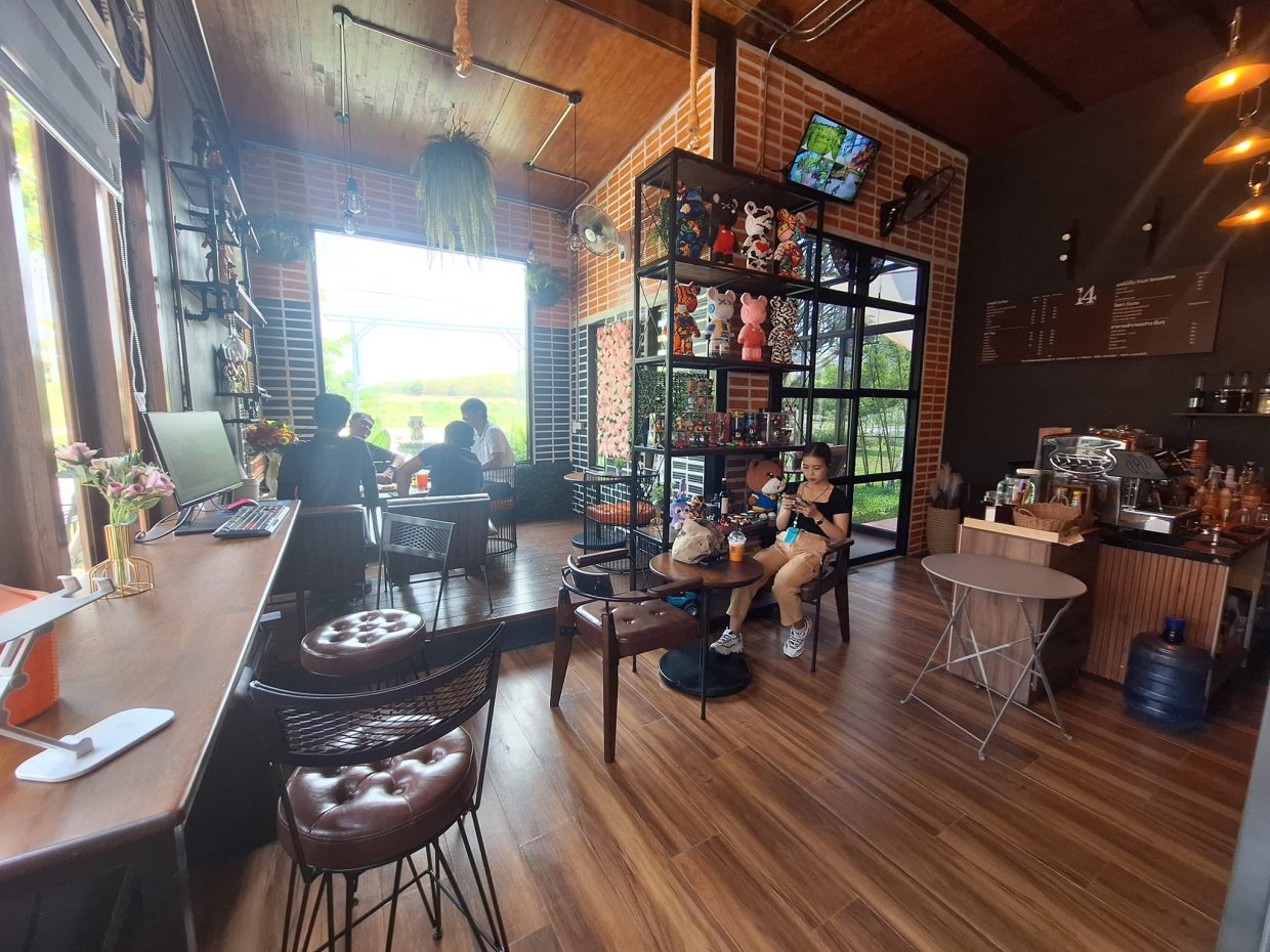 14 Kumpha cafe : Kamphaeng Phet