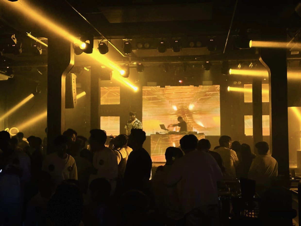 Hi Sis Pub & Ent Club Chiang Mai : เชียงใหม่