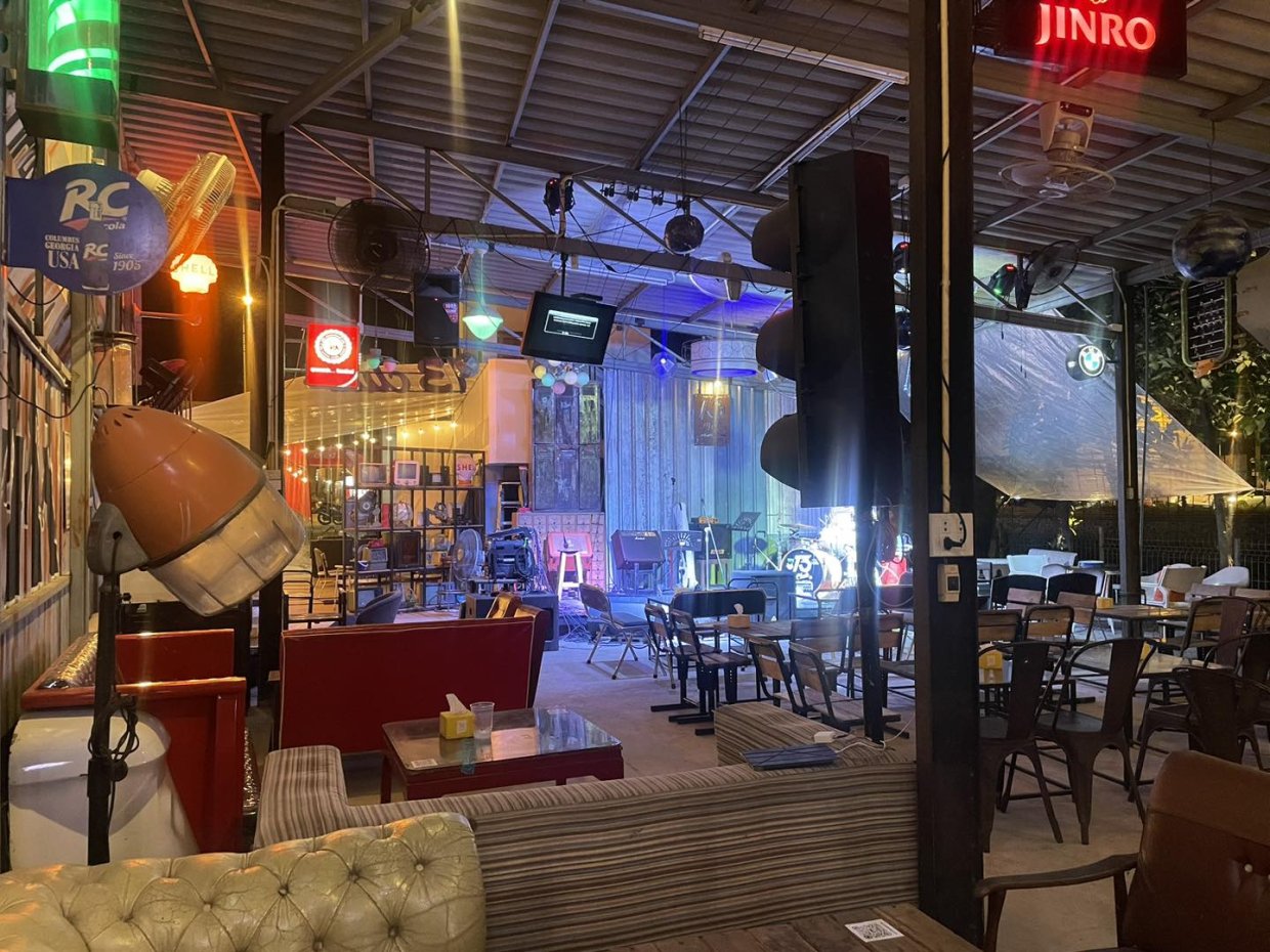 13.2Club Ratchaburi : ราชบุรี