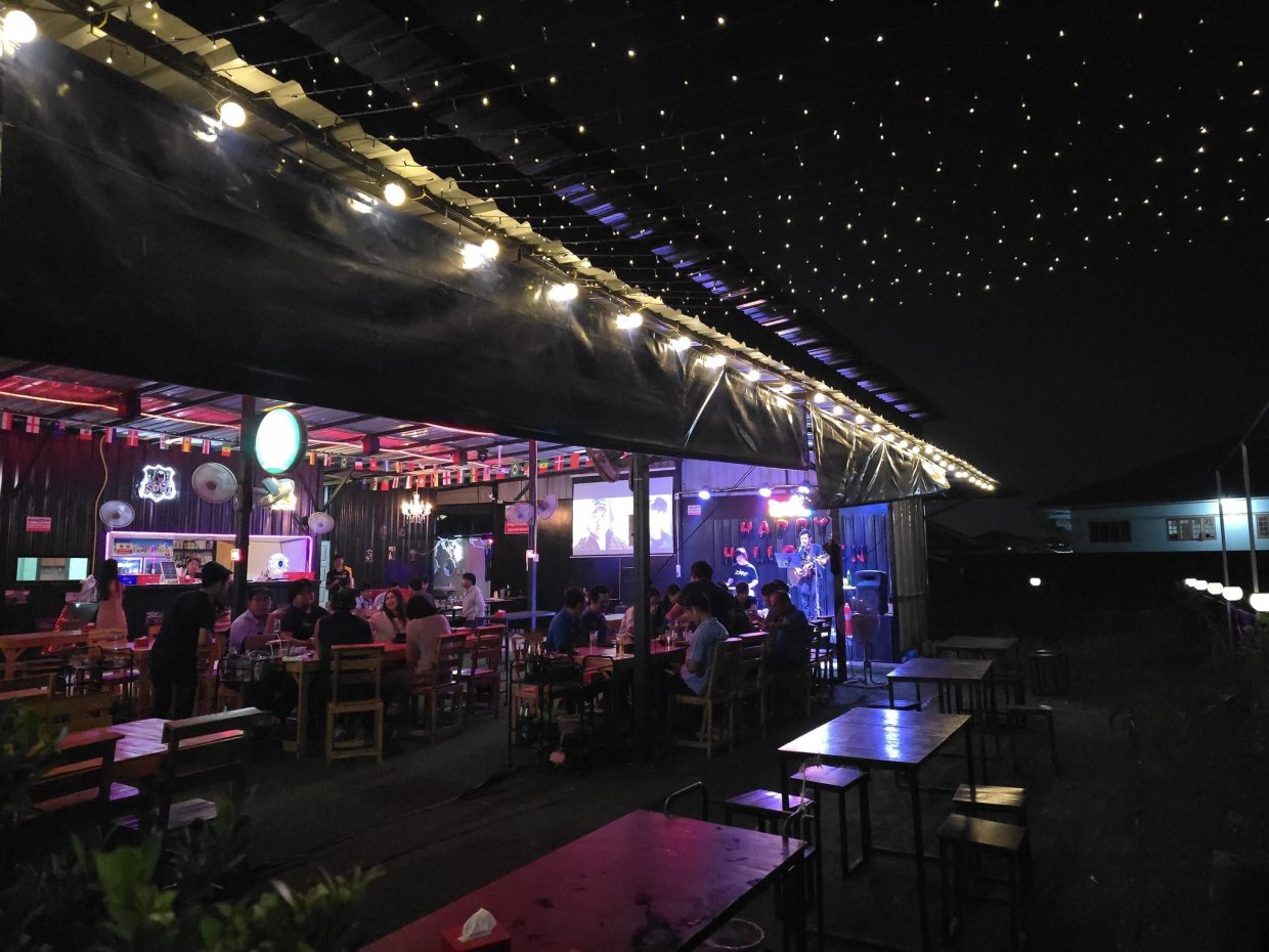 โรงพัก อมตะ : Chon Buri