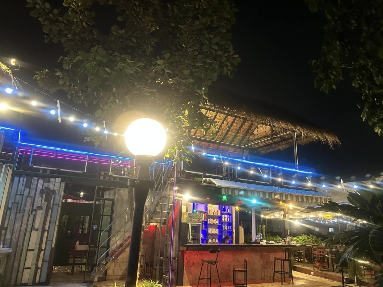 So Chill ริมทุ่ง -แก้วอิน : นนทบุรี